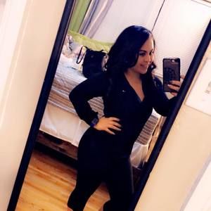 Meet your Posher, Cristina